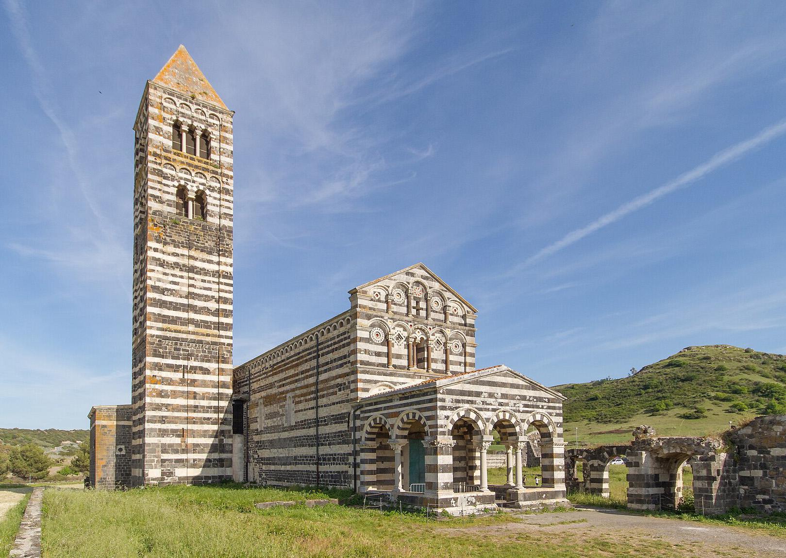 Basilica di saccargia front facade a